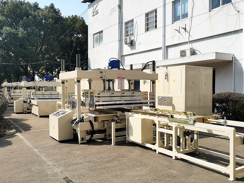 100KW高周波水池焊接机 100KW高周波水池焊接机